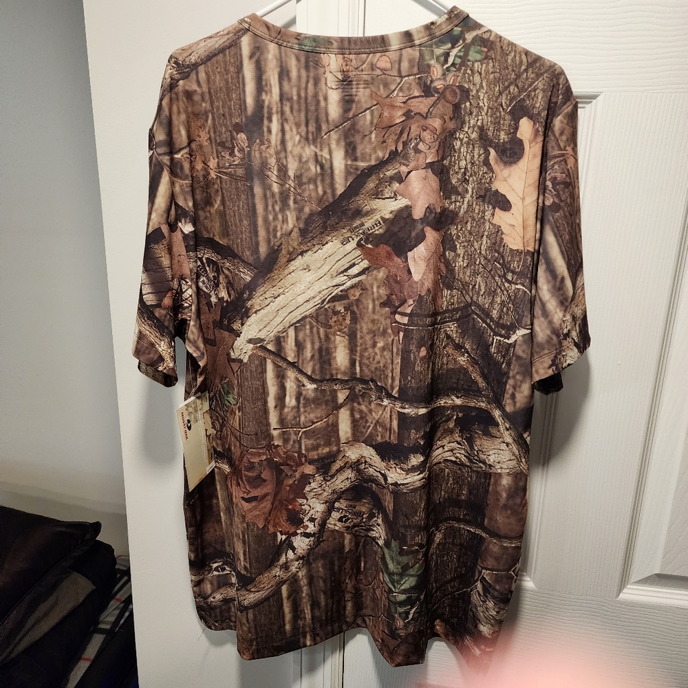 Mossy Oak Performance Camo Shirt Size 2XL and L